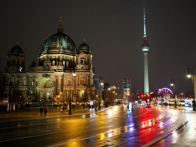 The Berlin Cathedral is a must-see in Berlin in winter