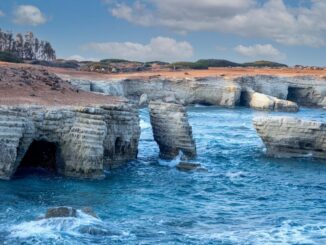 На Кипре в январе и феврале стоит ехать на экскурсии