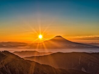 Гору Фудзи в первую очередь нужно посмотреть туристу в Японии