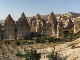 В Каппадокию в мае стоит ехать на экскурсии и для полета на воздушном шаре