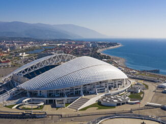 Солнце и море - в Адлер стоит ехать в мае на пляжный отдых!