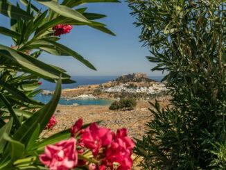 Линдос - на Родос в мае стоит ехать на пляжный отдых и экскурсии!