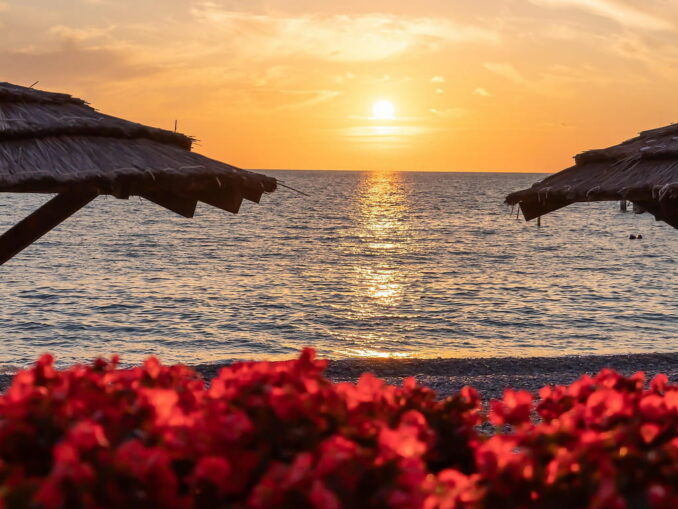 В Сочи стоит ехать именно в июне!