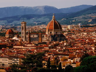 В мае во Флоренции стоит теплая погода
