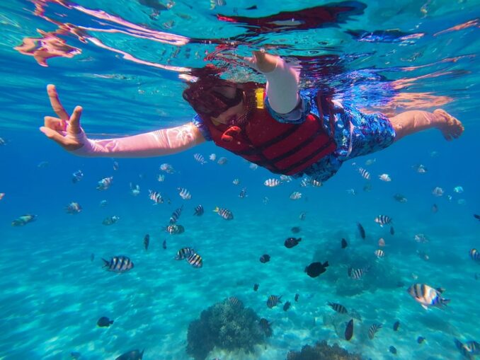Snorkeling on Hon Mun Island in Nha Trang