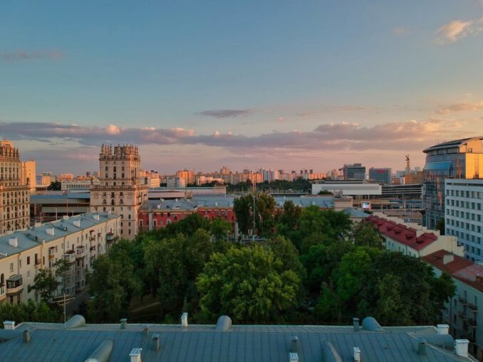 Минск - стоит ли ехать в июне на экскурсии?