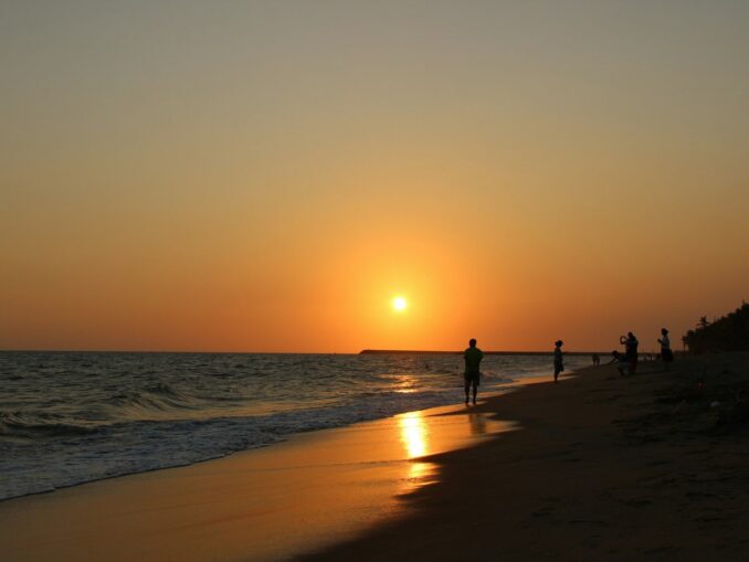 The sunsets in Hainan are simply beautiful