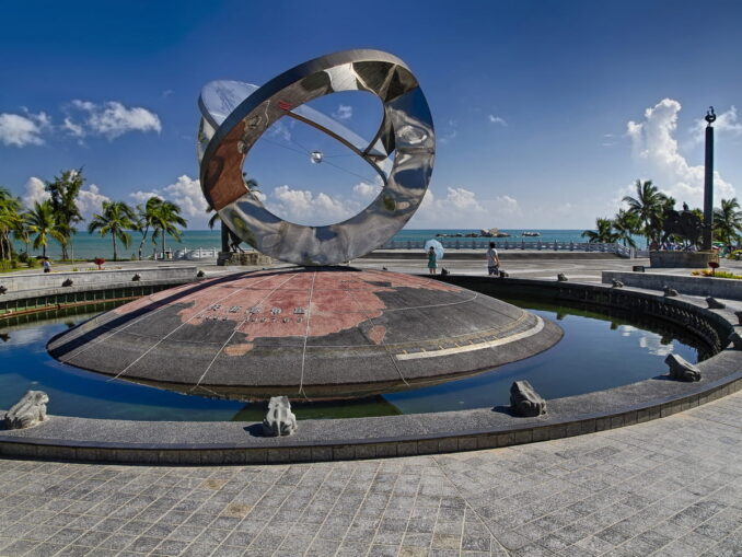 Sanya, Hainan, фото @Lex Kravetski/Wikimedia Commons